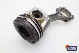 Gebruikte Drijfstang Citroen Jumper (U5) 2.2 HDi Prijs € 90,75 Inclusief btw aangeboden door Brus Motors BV