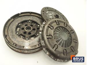 Gebruikte Dubbele massa vliegwiel Audi A4 (B6) 1.8 T 20V Prijs € 242,00 Inclusief btw aangeboden door Brus Motors BV