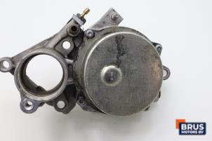 Gebruikte Vacuumpomp (Diesel) Ford Mondeo III 2.0 TDdi 90 16V Prijs € 90,75 Inclusief btw aangeboden door Brus Motors BV