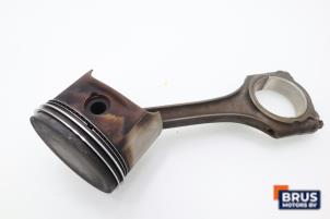 Gebruikte Drijfstang Mercedes A (W168) 1.4 A-140 Prijs € 90,75 Inclusief btw aangeboden door Brus Motors BV