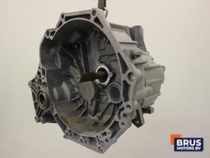Gebruikte Versnellingsbak Opel Astra G (F08/48) 2.0 DTi 16V Prijs € 242,00 Inclusief btw aangeboden door Brus Motors BV