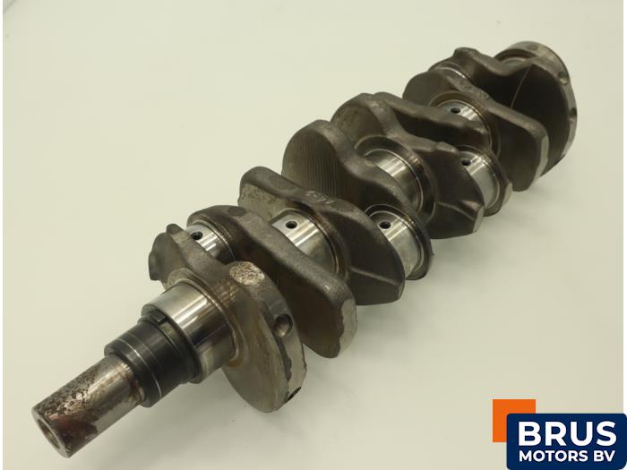 Gebruikte Krukas Nissan Vanette (C22) 2.0 D Prijs € 121,00 Inclusief btw aangeboden door Brus Motors BV