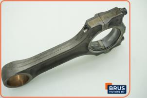 Gebruikte Drijfstang BMW 3 serie Touring (E91) 318d 16V Prijs € 90,75 Inclusief btw aangeboden door Brus Motors BV