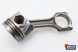 Gebruikte Drijfstang Hyundai i30 (FD) 1.6 CRDi 16V VGT HP Prijs € 90,75 Inclusief btw aangeboden door Brus Motors BV