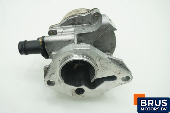 Gebruikte Vacuumpomp (Diesel) Renault Megane II (BM/CM) 1.5 dCi 85 Prijs € 90,75 Inclusief btw aangeboden door Brus Motors BV