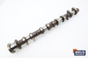 Gebruikte Nokkenas Toyota Corolla (E12) 1.6 16V VVT-i Prijs € 60,50 Inclusief btw aangeboden door Brus Motors BV