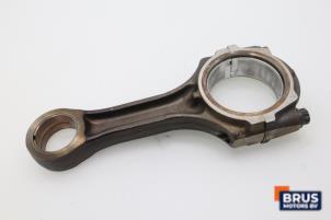 Gebruikte Drijfstang Toyota HiAce II 2.5 D4-D 100 Prijs € 90,75 Inclusief btw aangeboden door Brus Motors BV