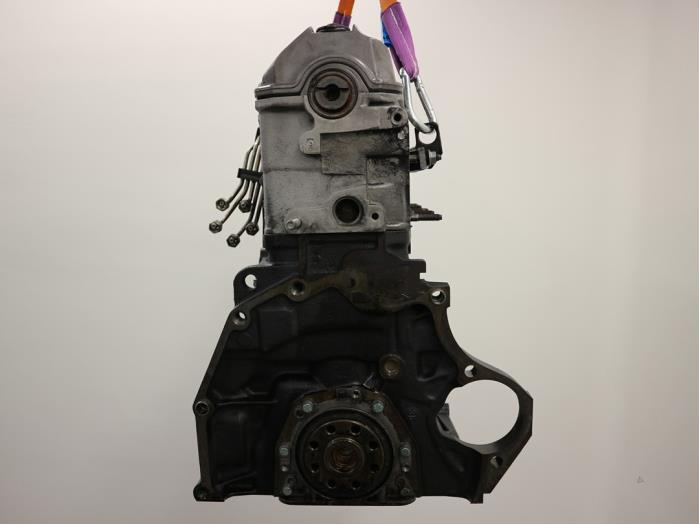 Motor van een Volkswagen Transporter/Caravelle T4 2.5 TDI 2002