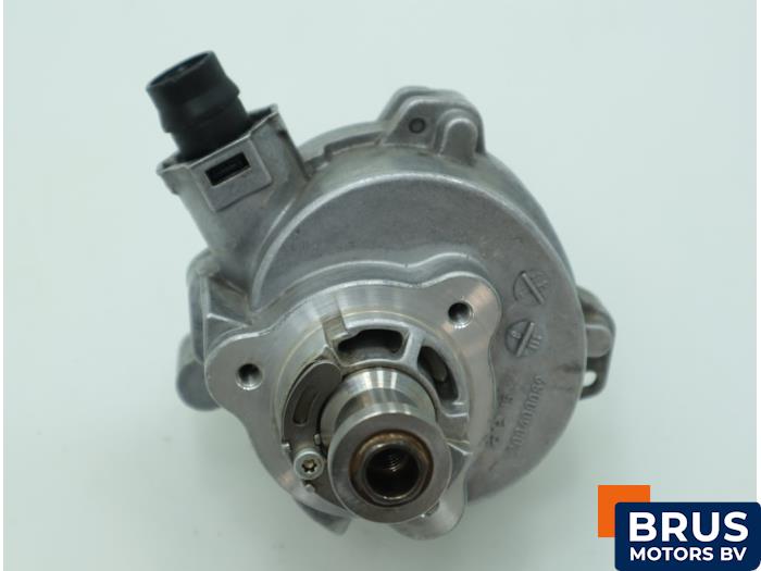 Gebruikte Vacuumpomp (Benzine) BMW 3 serie (E92) 325i 24V Prijs € 90,75 Inclusief btw aangeboden door Brus Motors BV
