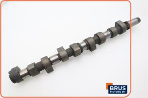 Nieuwe Nokkenas Ford Mondeo II 1.8 TD CLX Prijs € 90,75 Inclusief btw aangeboden door Brus Motors BV