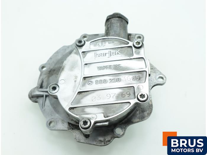 Gebruikte Vacuumpomp (Diesel) Mercedes E (W210) 2.2 E-220D 16V Prijs € 90,75 Inclusief btw aangeboden door Brus Motors BV