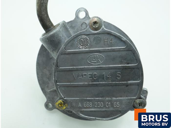 Gebruikte Vacuumpomp (Diesel) Mercedes A (W168) 1.7 A-170 CDI 16V Prijs € 90,75 Inclusief btw aangeboden door Brus Motors BV