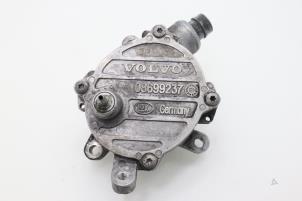 Gebruikte Vacuumpomp (Benzine) Volvo S60 I (RS/HV) 2.4 D5 20V Prijs € 60,50 Inclusief btw aangeboden door Brus Motors BV
