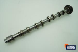 Gebruikte Nokkenas Ford Transit 2.0 TDdi 16V 260S Prijs € 121,00 Inclusief btw aangeboden door Brus Motors BV