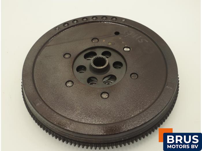 Gebruikte Vliegwiel dubbele massa Audi A6 (C5) 1.9 TDI 130 Prijs € 181,50 Inclusief btw aangeboden door Brus Motors BV