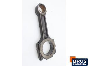 Gebruikte Drijfstang Fiat Doblo (223A/119) 1.9 JTD Prijs € 90,75 Inclusief btw aangeboden door Brus Motors BV