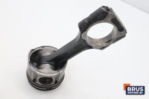 Gebruikte Drijfstang Ssang Yong Rexton 2.7 Xdi RX/RJ 270 16V Prijs € 90,75 Inclusief btw aangeboden door Brus Motors BV