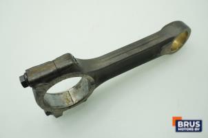 Gebruikte Drijfstang Renault Scénic II (JM) 1.5 dCi 105 Prijs € 90,75 Inclusief btw aangeboden door Brus Motors BV