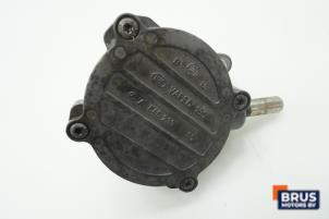 Gebruikte Vacuumpomp (Diesel) Mercedes Vito (639.6) 2.2 109 CDI 16V Prijs € 90,75 Inclusief btw aangeboden door Brus Motors BV