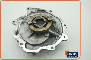 Gebruikte Vacuumpomp (Diesel) Mercedes Vito (638.0) 2.3 108D Prijs € 90,75 Inclusief btw aangeboden door Brus Motors BV