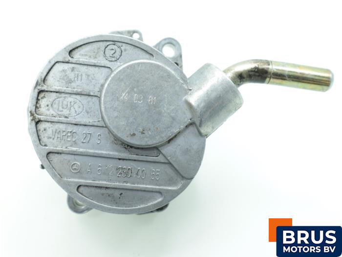 Gebruikte Vacuumpomp (Diesel) Jeep Grand Cherokee (WG/WJ) 2.7 CRD 20V Prijs € 90,75 Inclusief btw aangeboden door Brus Motors BV