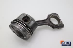 Gebruikte Drijfstang Ssang Yong Musso 2.9TD Prijs € 90,75 Inclusief btw aangeboden door Brus Motors BV