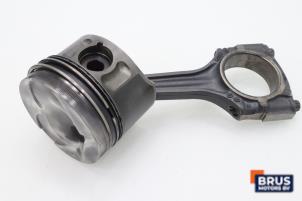 Gebruikte Drijfstang Ssang Yong Musso 2.9TD Prijs € 90,75 Inclusief btw aangeboden door Brus Motors BV