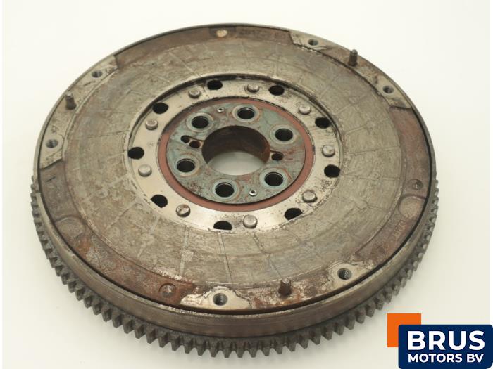 Gebruikte Vliegwiel dubbele massa Fiat Marea (185AX) 1.9 JTD 105 Prijs € 242,00 Inclusief btw aangeboden door Brus Motors BV