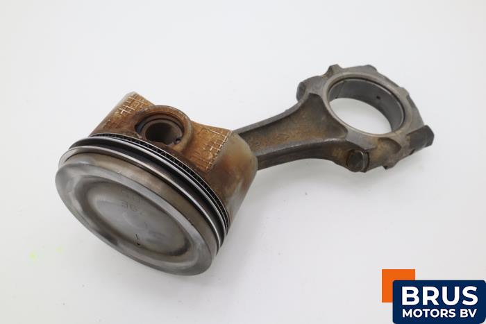 Gebruikte Drijfstang Nissan 200 SX (S14) 2.0 Turbo 16V Prijs € 90,75 Inclusief btw aangeboden door Brus Motors BV