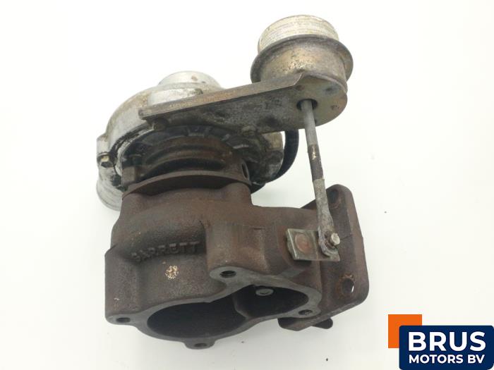 G-lader van een Alfa Romeo 156 (932) 1.9 JTD 1998