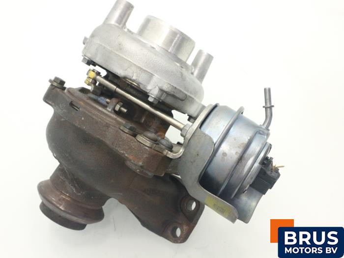 Gebruikte Turbo Ford Focus 3 1.6 TDCi Prijs € 181,50 Inclusief btw aangeboden door Brus Motors BV