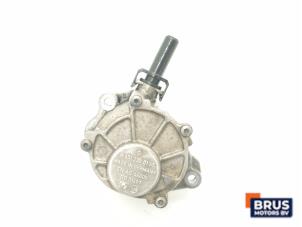 Gebruikte Vacuumpomp (Diesel) Mercedes Sprinter 3,5t (906.73) 316 CDI 16V 4x4 Prijs € 90,75 Inclusief btw aangeboden door Brus Motors BV