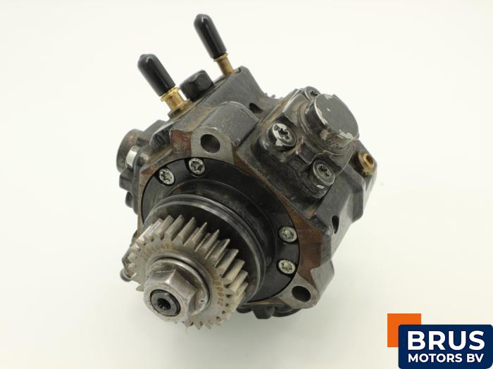 Gebruikte Brandstofpomp Mechanisch Renault Master III (FV) 2.3 dCi 125 16V RWD Prijs € 151,25 Inclusief btw aangeboden door Brus Motors BV