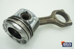 Gebruikte Drijfstang Volvo V50 (MW) 1.6 D 16V Prijs € 90,75 Inclusief btw aangeboden door Brus Motors BV