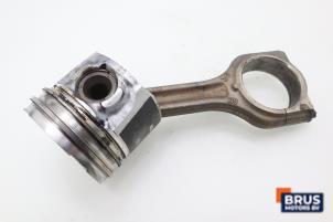 Gebruikte Drijfstang Volvo V50 (MW) 1.6 D 16V Prijs € 90,75 Inclusief btw aangeboden door Brus Motors BV