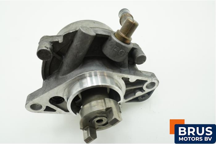 Gebruikte Vacuumpomp (Diesel) Fiat Grande Punto (199) 1.3 JTD Multijet 16V VGT Prijs € 60,50 Inclusief btw aangeboden door Brus Motors BV