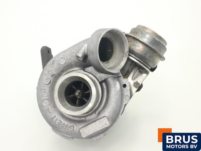 Gebruikte Turbo Mercedes E (W210) 2.2 E-200 CDI 16V Prijs € 302,50 Inclusief btw aangeboden door Brus Motors BV