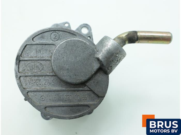 Gebruikte Vacuumpomp (Diesel) Jeep Cherokee/Liberty (KJ) 2.8 CRD 16V Prijs € 90,75 Inclusief btw aangeboden door Brus Motors BV