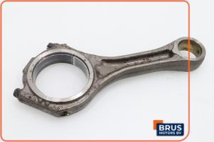 Gebruikte Drijfstang Audi A6 Allroad Quattro (C6) 3.0 TDI V6 24V Prijs € 90,75 Inclusief btw aangeboden door Brus Motors BV