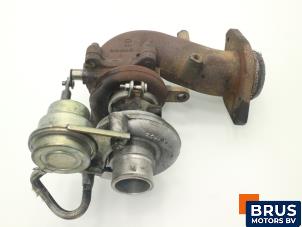 Gebruikte G-lader Hyundai Trajet 2.0 CRDi 16V Prijs € 302,50 Inclusief btw aangeboden door Brus Motors BV