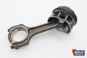 Gebruikte Drijfstang Volvo V40 (MV) 1.6 T4 GTDi 16V AWD Prijs € 90,75 Inclusief btw aangeboden door Brus Motors BV