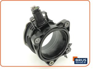 Gebruikte Luchtmassameter Mercedes C (W204) 3.0 C-350 CDI V6 24V Prijs € 60,50 Inclusief btw aangeboden door Brus Motors BV