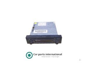Gebruikte Radio CD Speler Audi TT (8N3) 1.8 20V Turbo Quattro Prijs € 266,20 Inclusief btw aangeboden door Carparts International
