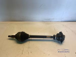 Gebruikte Homokineetas links-voor Renault Espace (JK) 1.9 dCi Prijs € 14,00 Margeregeling aangeboden door Autodemontagebedrijf Middelburg B.V