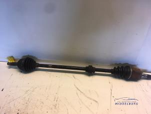 Gebruikte Homokineetas rechts-voor Nissan Micra (K12) Prijs € 29,00 Margeregeling aangeboden door Autodemontagebedrijf Middelburg B.V