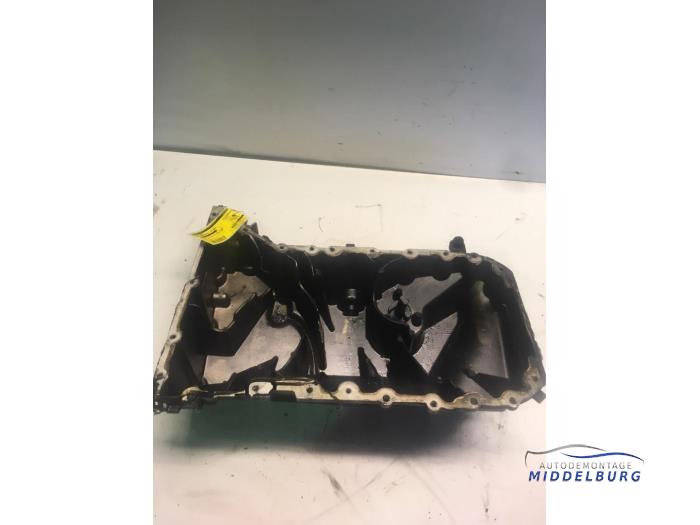Gebruikte Carterpan Volkswagen Transporter T5 2.5 TDi PF Prijs € 19,00 Margeregeling aangeboden door Autodemontagebedrijf Middelburg B.V