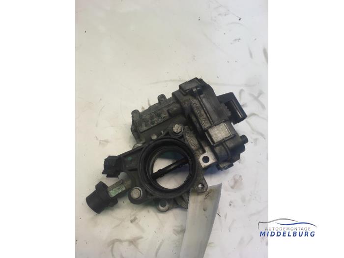 Gebruikte Gasklephuis Opel Combo 1.6 CDTI 16V Prijs € 38,00 Margeregeling aangeboden door Autodemontagebedrijf Middelburg B.V