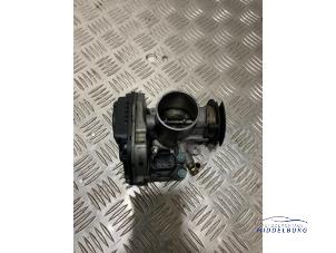 Gebruikte Gasklephuis Volkswagen Polo III (6N1) 1.6i 75 Prijs € 29,00 Margeregeling aangeboden door Autodemontagebedrijf Middelburg B.V