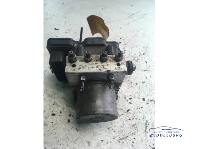 Gebruikte ABS Pomp Peugeot Boxer (U9) 2.2 HDi 150 Prijs € 160,00 Margeregeling aangeboden door Autodemontagebedrijf Middelburg B.V