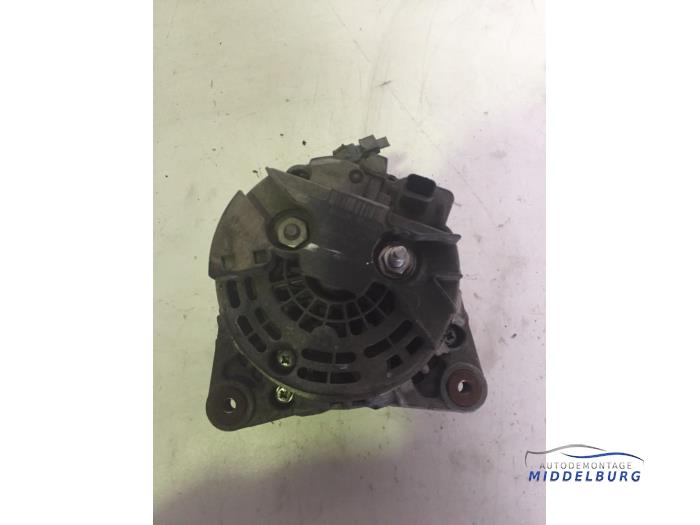 Gebruikte Alternator Nissan Qashqai (J10) 1.5 dCi DPF Prijs € 24,00 Margeregeling aangeboden door Autodemontagebedrijf Middelburg B.V